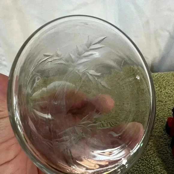 Oil Cruet Decanter w/ Stopper Cut Glass Crystal Etched Floral 7” - Picture 6 of 7